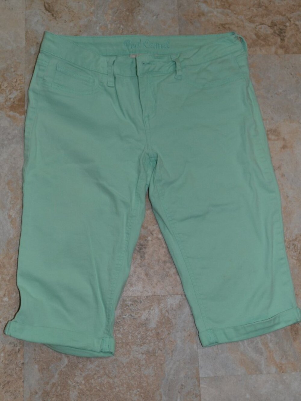 Ladies/Juniors  Red Camel bermuda short